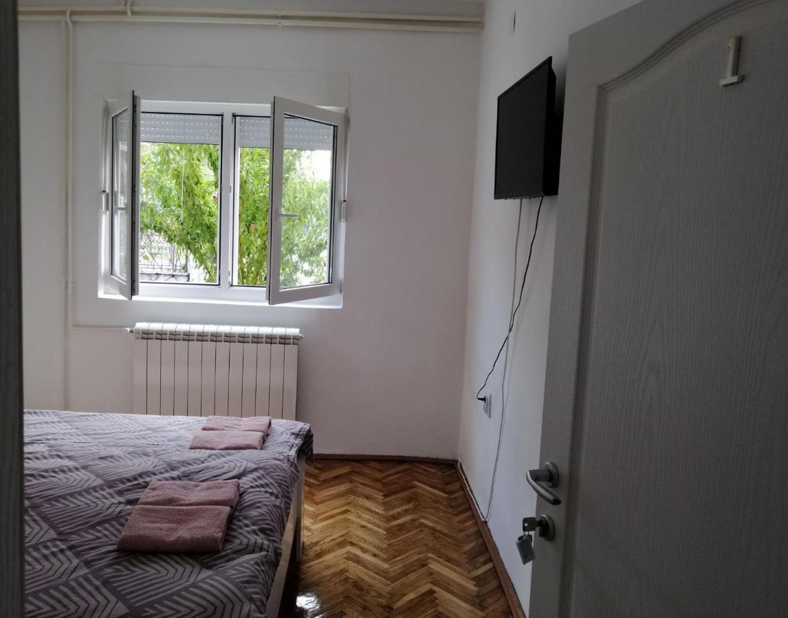 Apartman Nana Jagodina Bagian luar foto